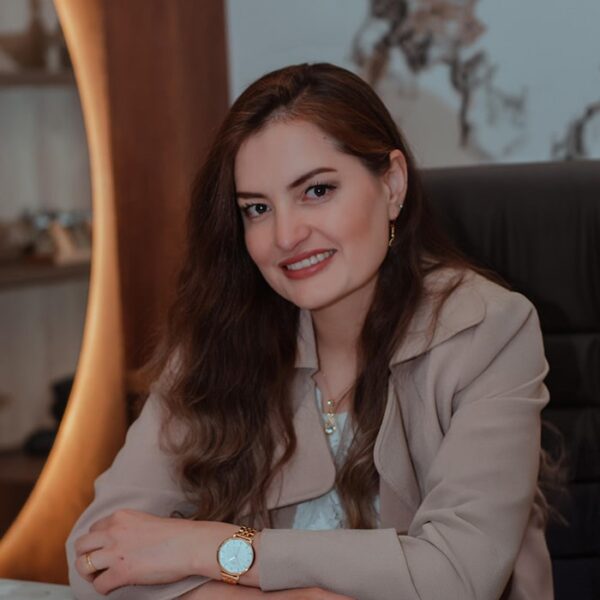 Dermatologo-Ambato-Tratamiento-Acne-Dermatologo-Pediatra-Manchas-en-la-Cara-Tratamiento-Hongos-en-la-Piel-Hongos-en-Unas