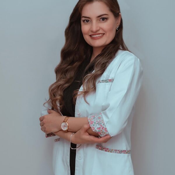 Dermatologo-Ambato-Tratamiento-Acne-Dermatologo-Pediatra-Manchas-en-la-Cara-Tratamiento-Hongos-en-la-Piel-Hongos-en-Unas